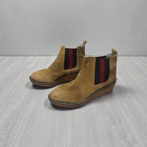 CECELIA NEW YORK Tan Suede Wedge Boots